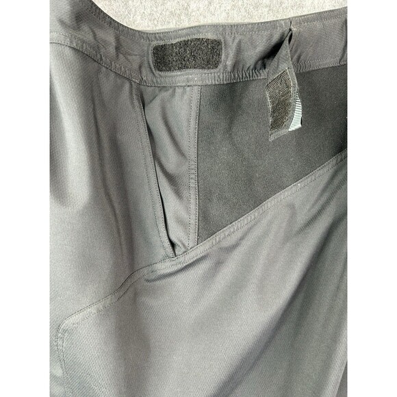 Specialized Mountain Bike Shorts Men's Sz 38 Black Activewear Relaxed Fit - Picture 5 of 11
